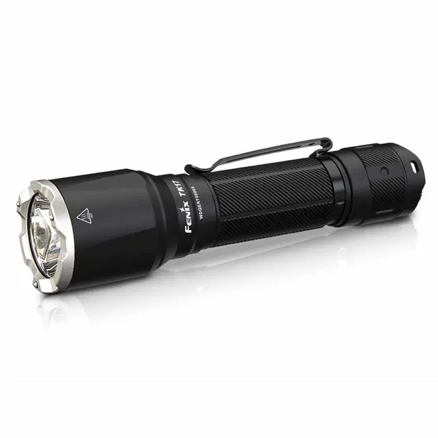 Fenix-TK17-takticka-svitilna-3300-lm.webp