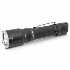 Fenix-TK21R-takticka-nabijeci-svitilna.webp