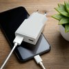 Nabijecka-USB-A-USB-C-rychle-nabijeni-20W-Solight-DC71A-1